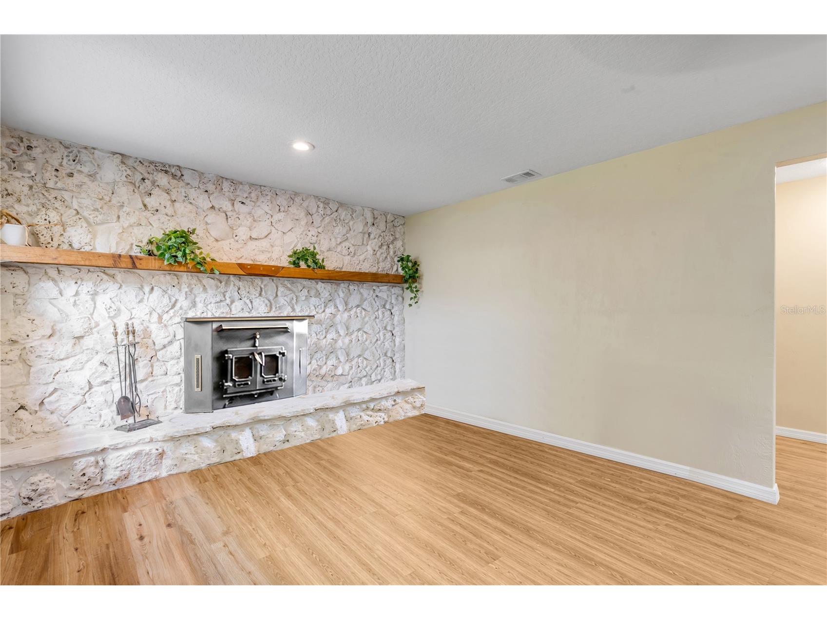 704 Green Road New Smyrna Beach FL 32168 NS1088062 image13