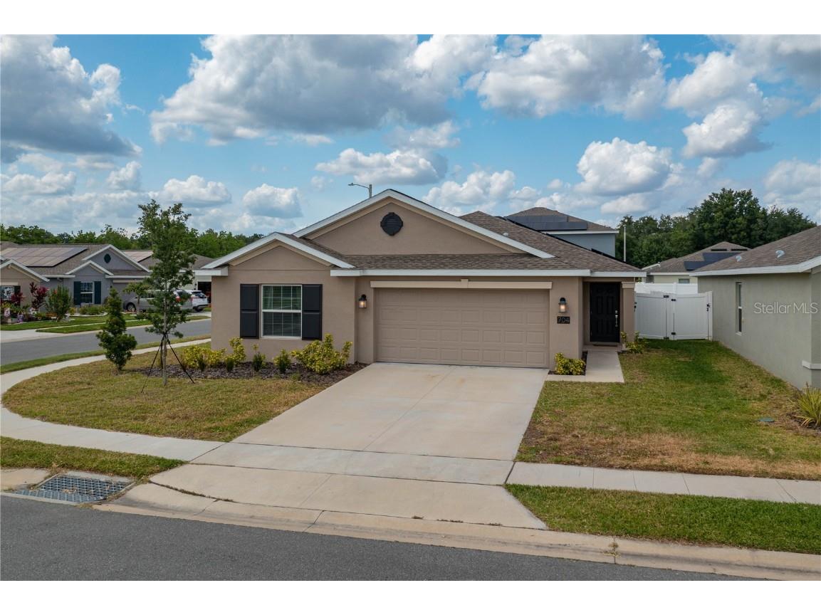 704 Lee Street Bartow FL 33830 P4930295 image1