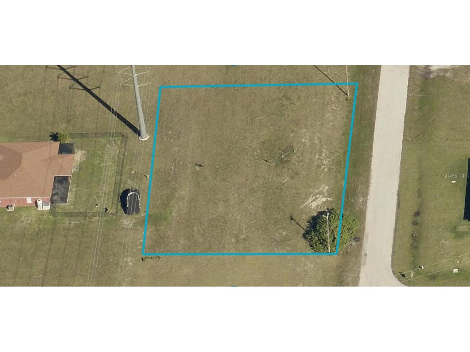 704 NW 24th Avenue Cape Coral FL 33993 TB8302187 image1