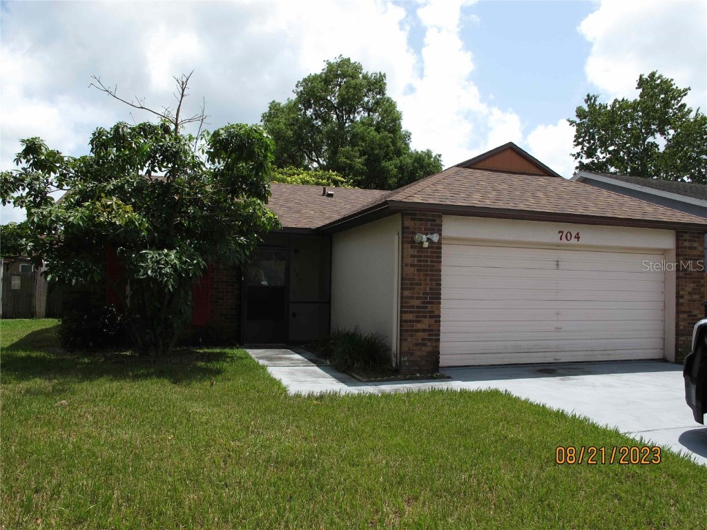 704 Oak Manor Circle Orlando FL 32825 O6136289 image1
