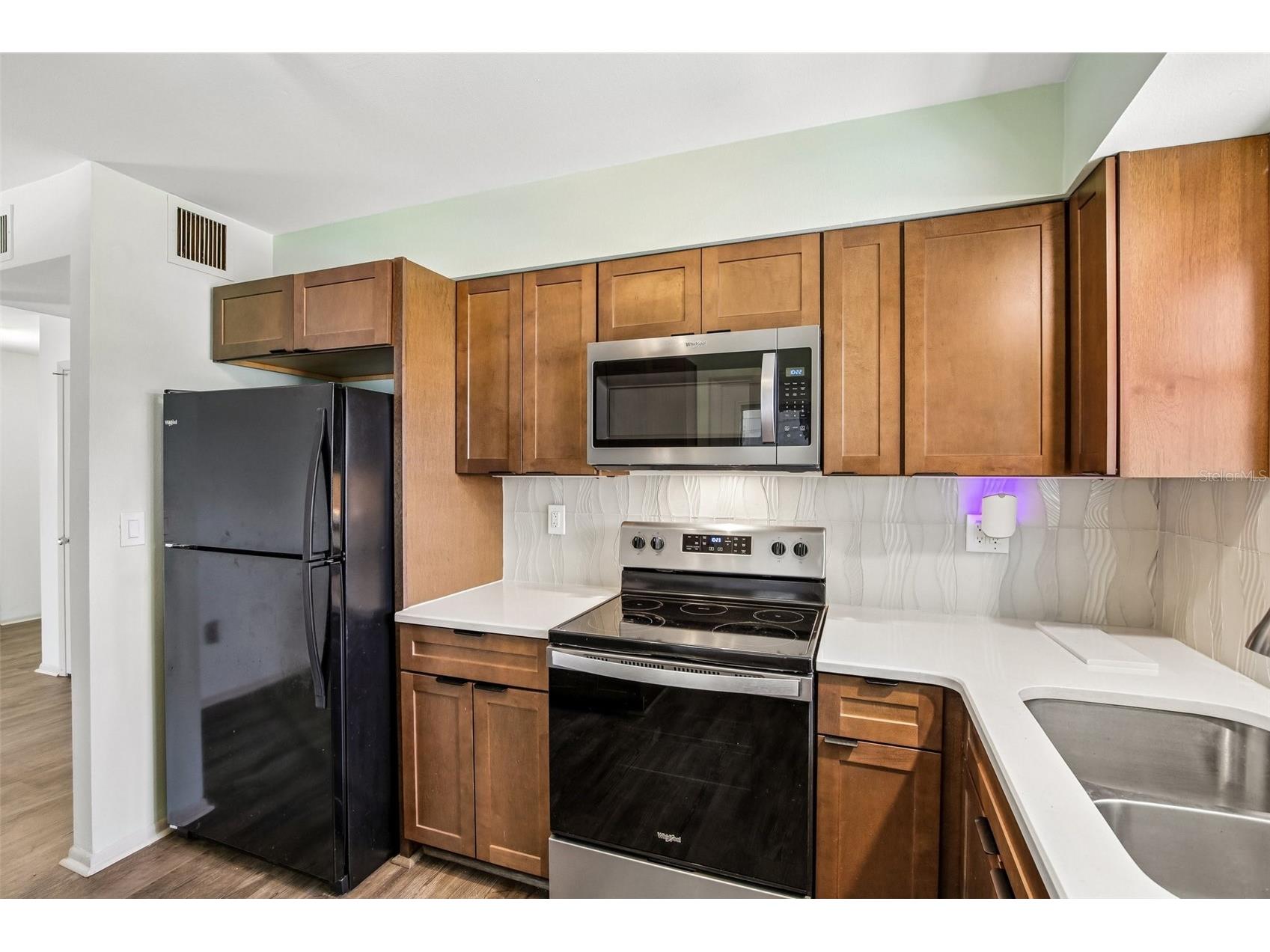 704 Ojai Avenue Sun City Center FL 33573 TB8501162 image12
