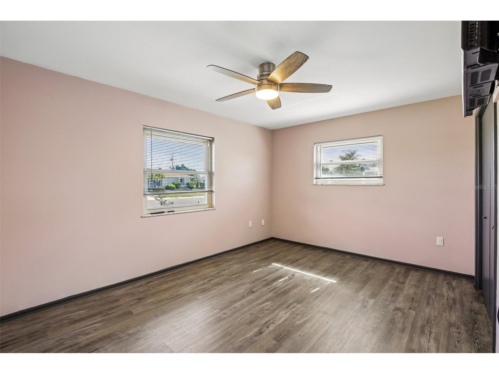 704 Ojai Avenue Sun City Center FL 33573 TB8501162 image16