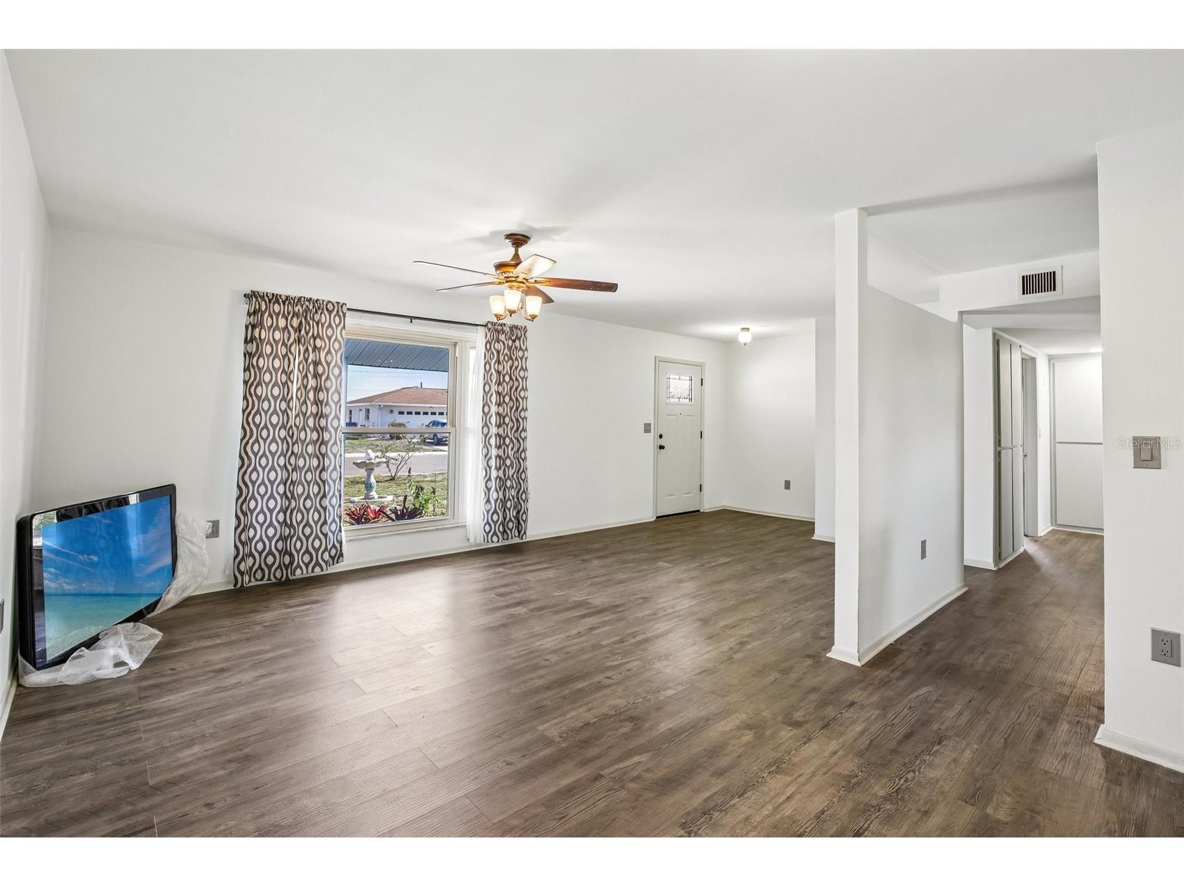 704 Ojai Avenue Sun City Center FL 33573 TB8501162 image6