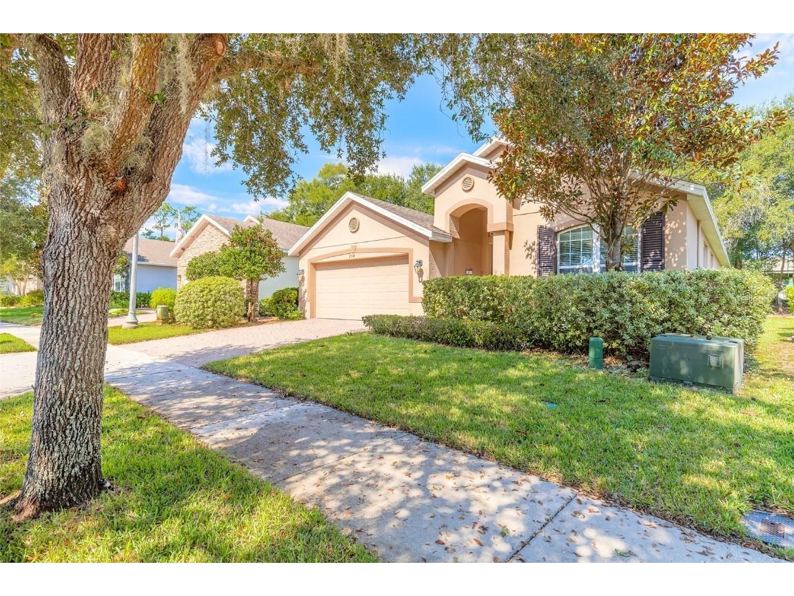 704 Preakness Circle Deland FL 32724 V4945529 image2