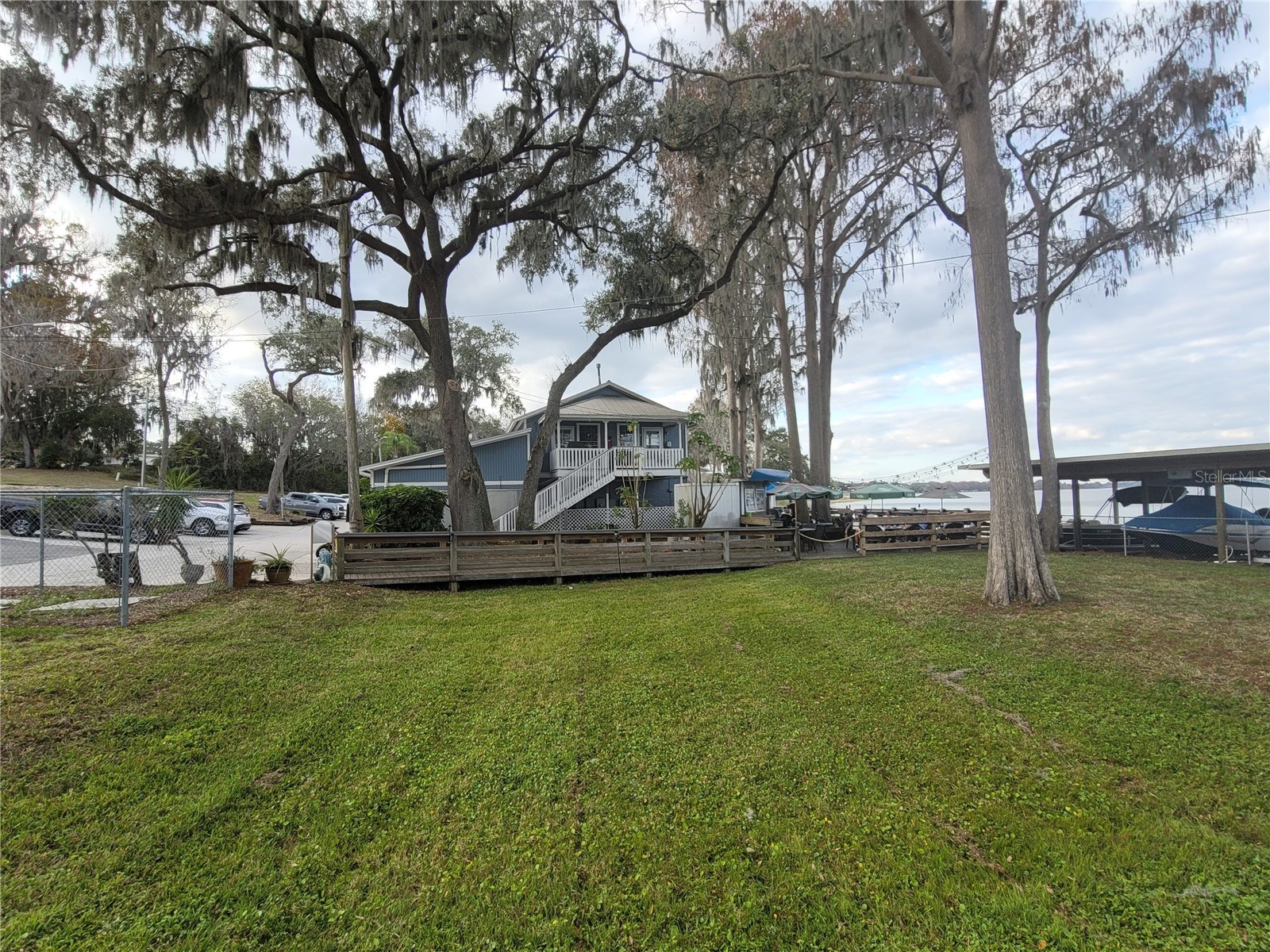 704 S Lakeshore Boulevard Howey In The Hills FL 34737 G5111363 image8