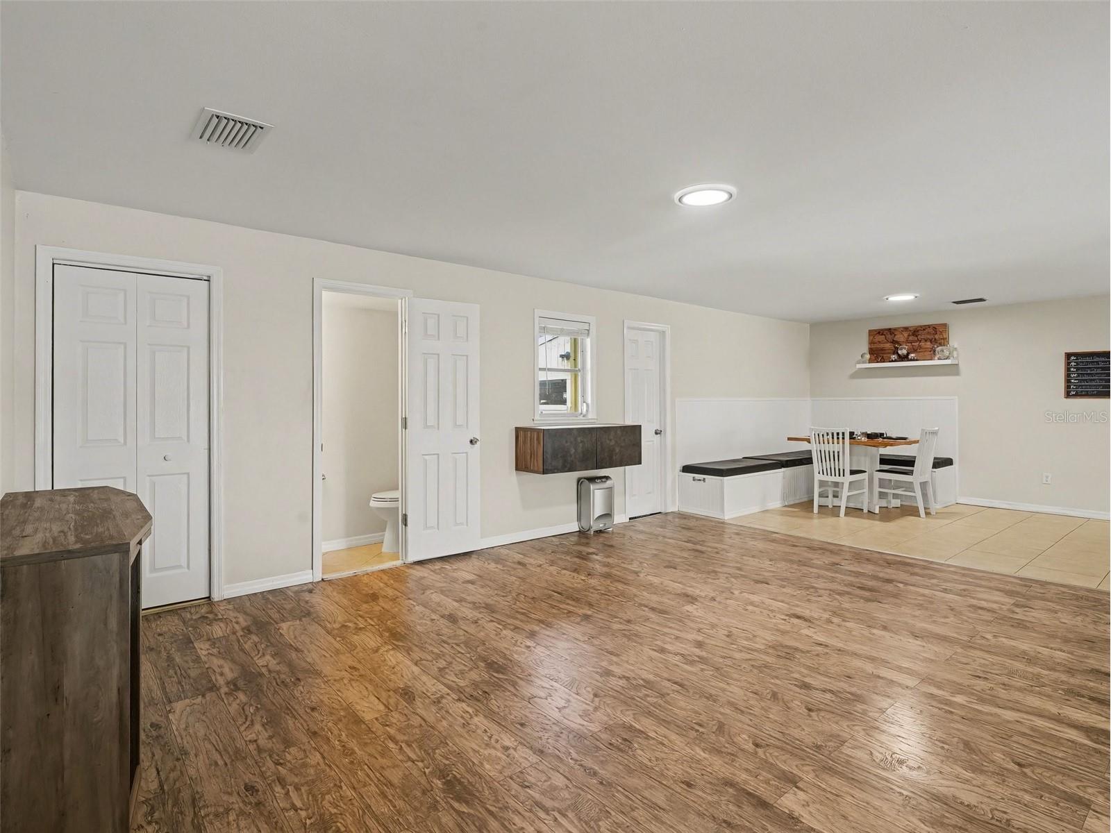 704 S Lockwood Ridge Road Sarasota FL 34237 A4690645 image14