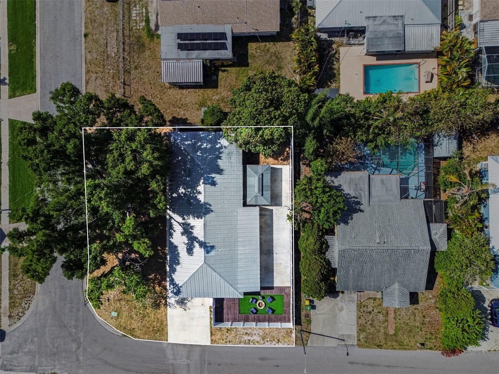 704 S Lockwood Ridge Road Sarasota FL 34237 A4690645 image54