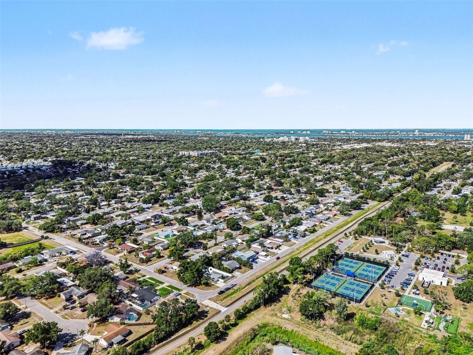 704 S Lockwood Ridge Road Sarasota FL 34237 A4690645 image55