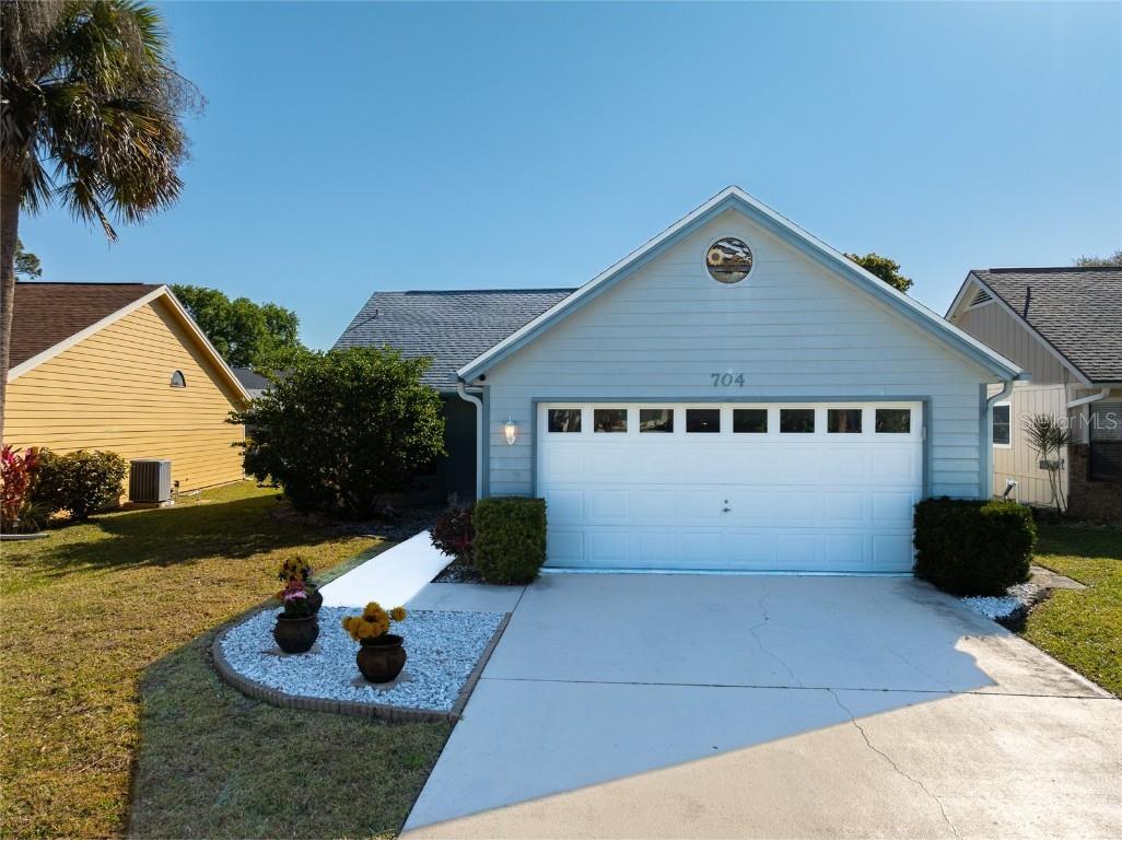 704 Sky Tree Court New Smyrna Beach FL 32168 O6290258 image1