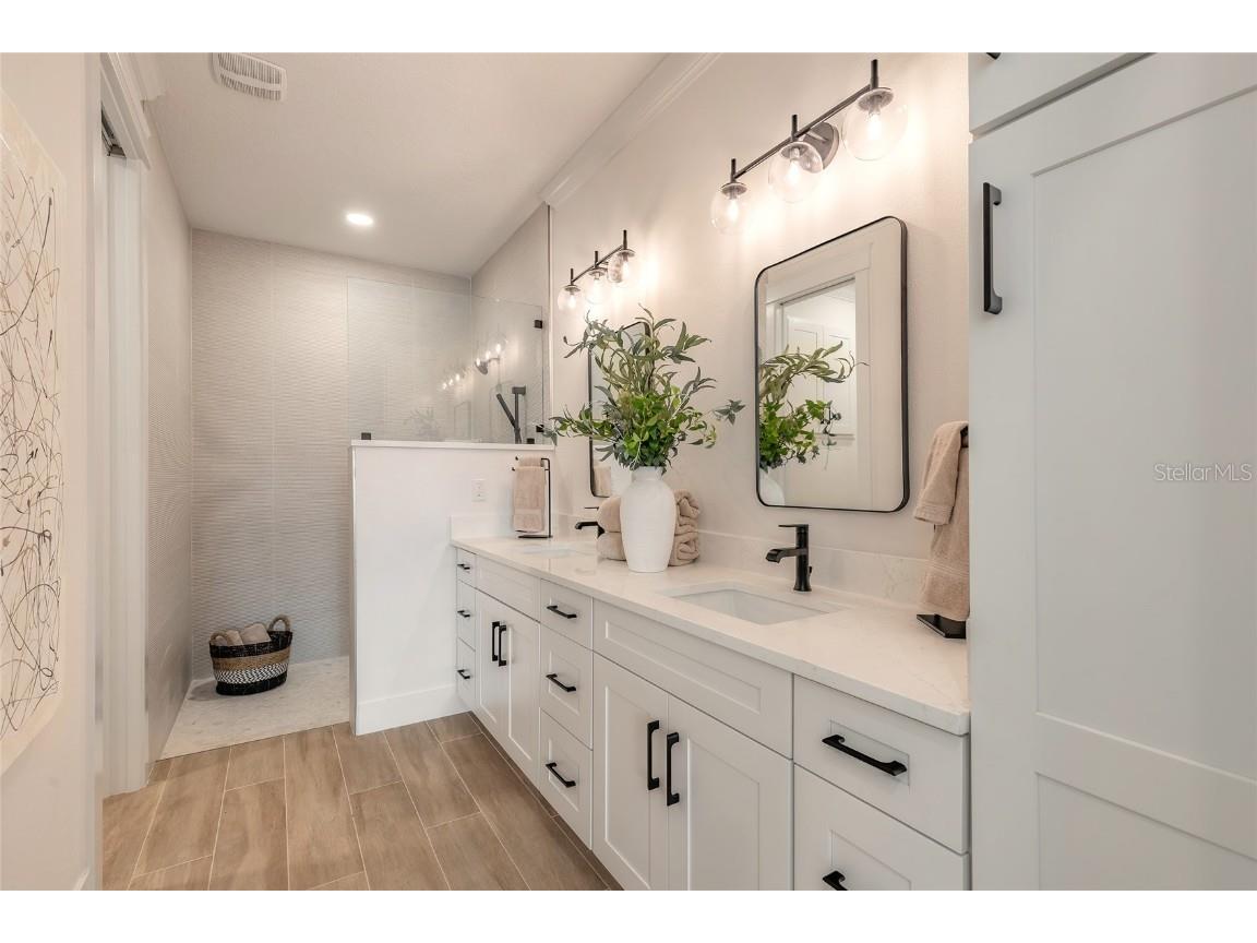 704 Skylane Circle Edgewater FL 32132 NS1086768 image10