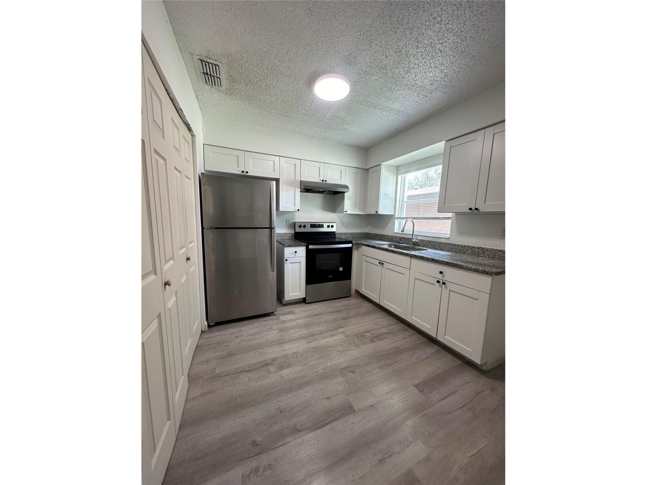 704 Sunset Avenue #B Auburndale FL 33823 K4903359 image2