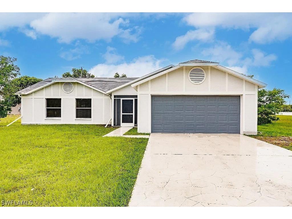 704 SW 3rd Terrace Cape Coral FL 33991 C7471458 image1