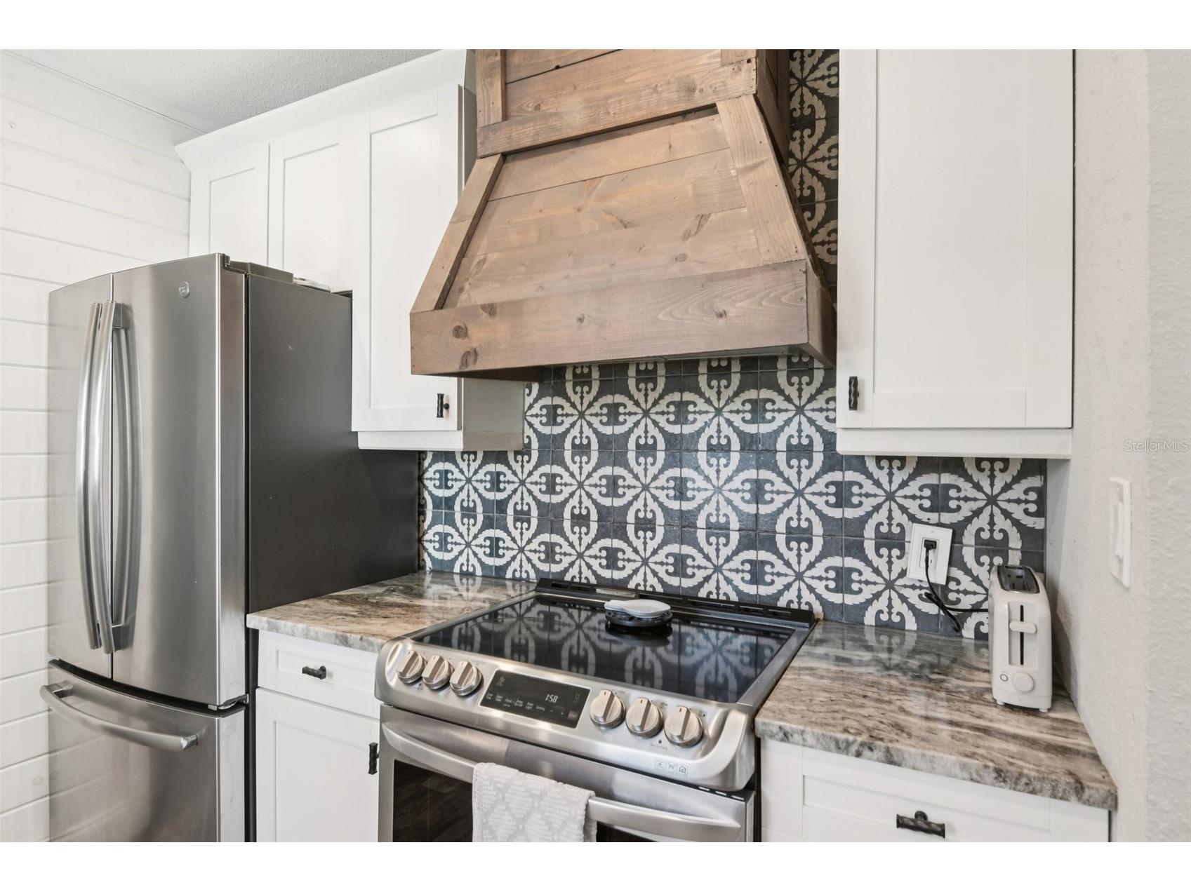 704 W Fribley Street Tampa FL 33603 TB8457635 image11