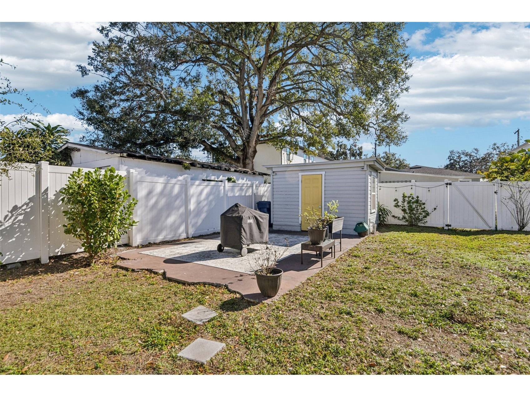 704 W Fribley Street Tampa FL 33603 TB8457635 image21