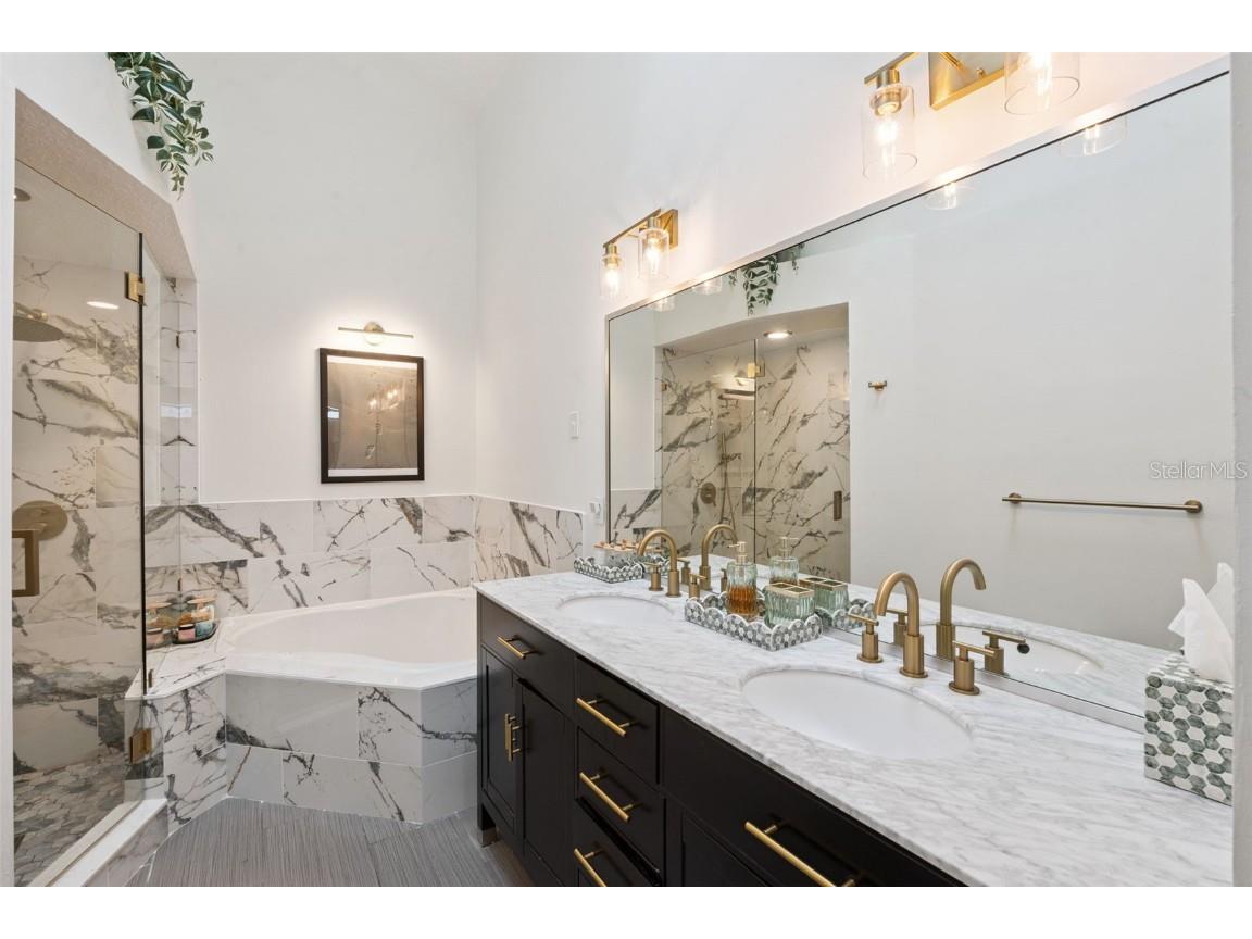 7040 Somerton Boulevard #52 Orlando FL 32819 O6365472 image17