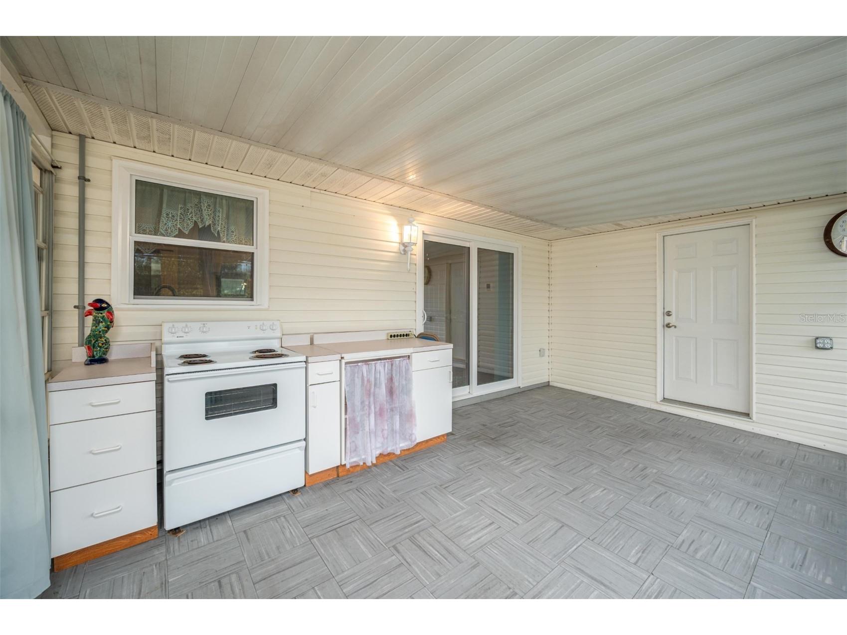 7040 Tamarind Drive Lake Wales FL 33898 P4937482 image29