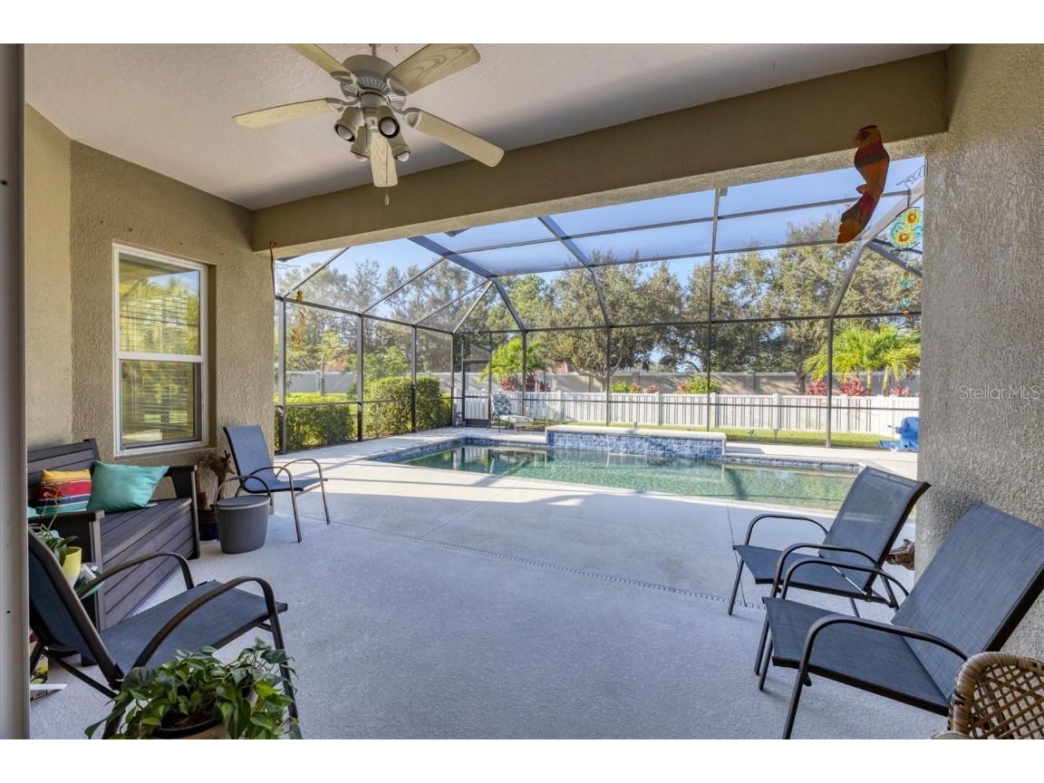 7040 White Willow Court Sarasota FL 34243 A4669438 image35