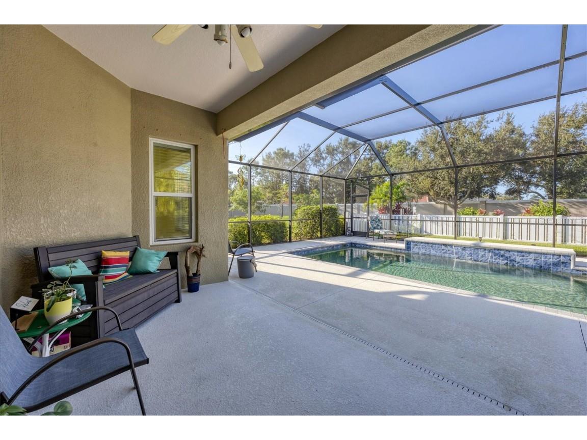 7040 White Willow Court Sarasota FL 34243 A4669438 image36