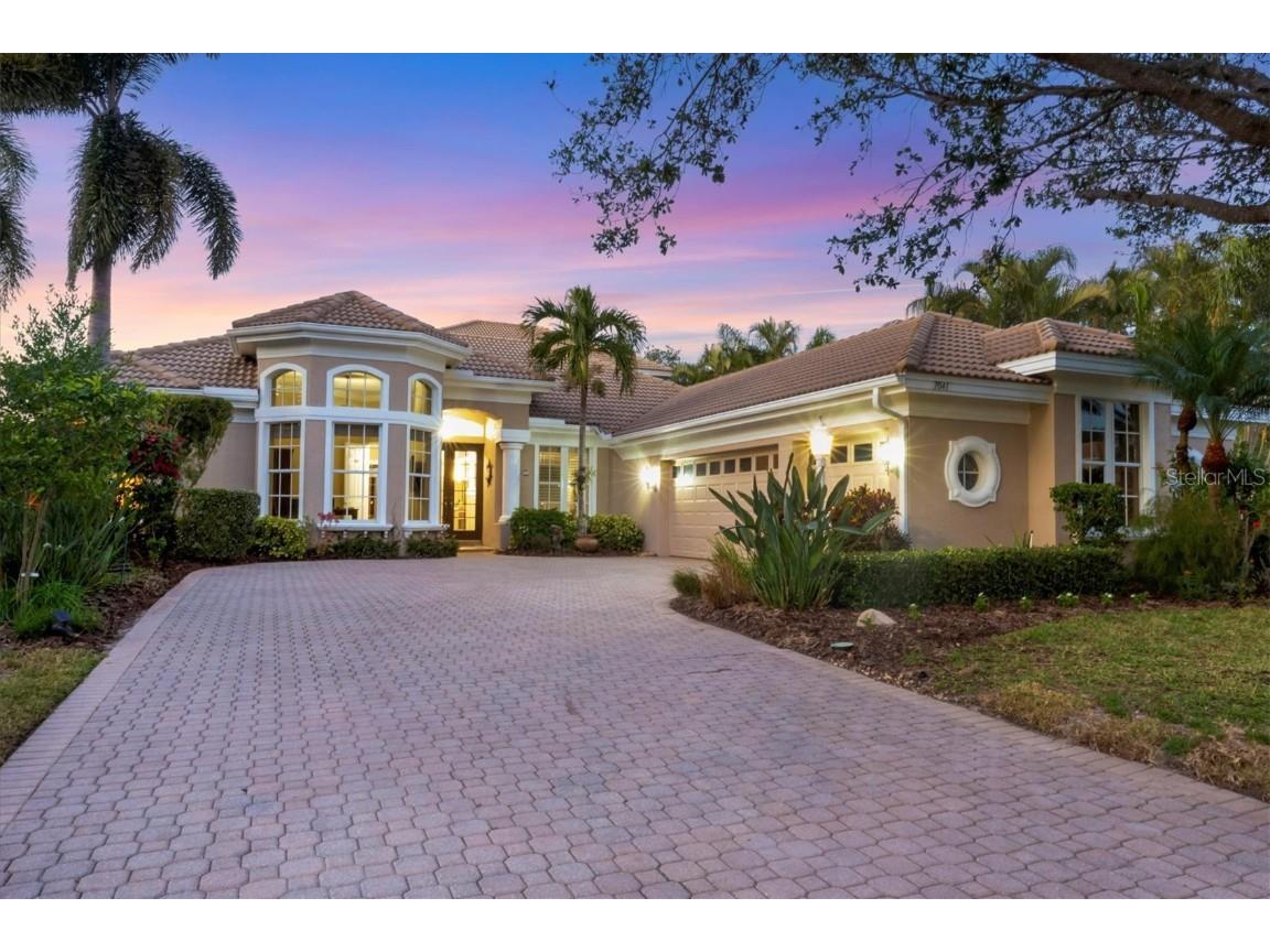 7041 Beechmont Terrace Lakewood Ranch FL 34202 A4664684 image1