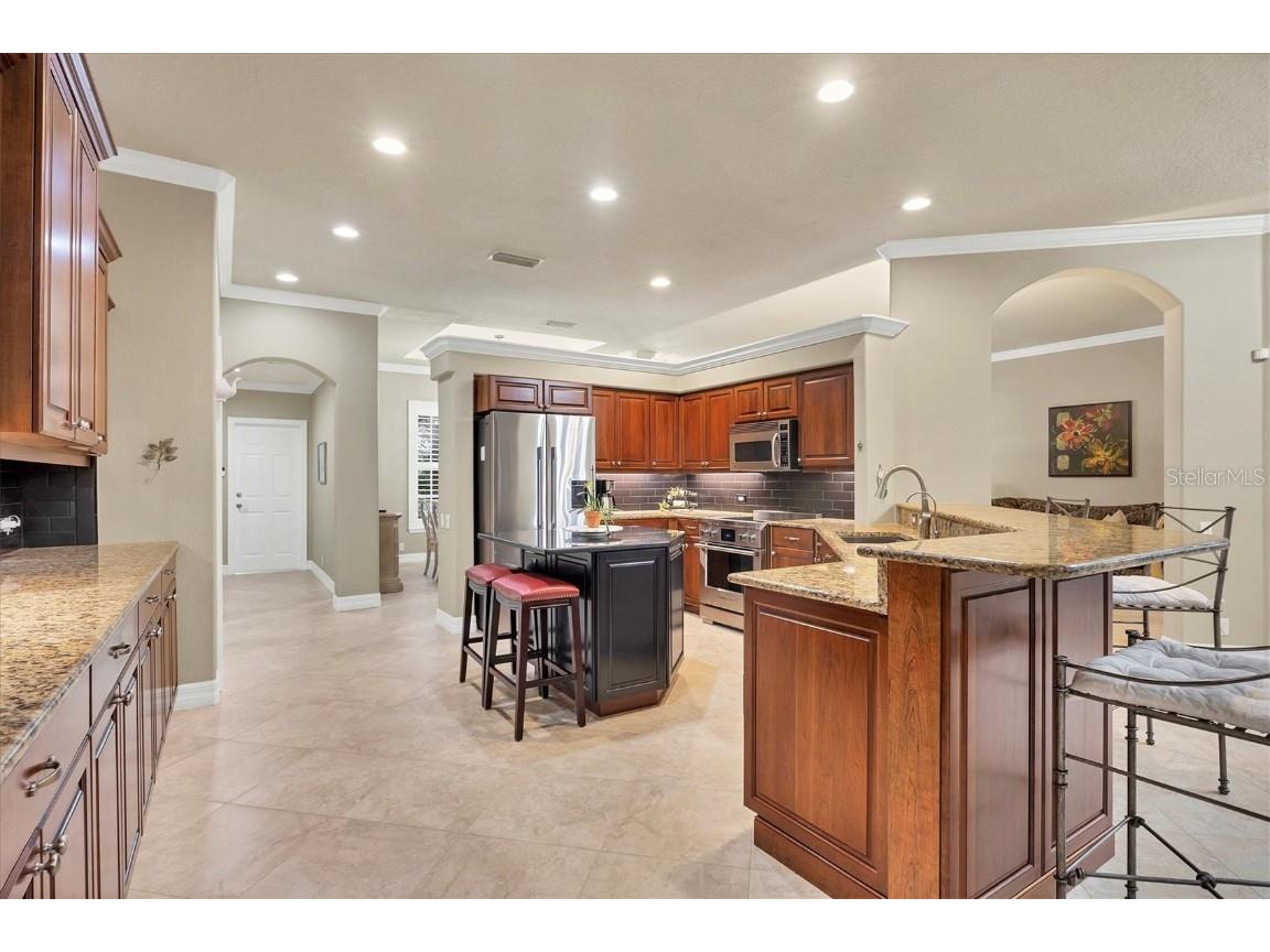 7041 Beechmont Terrace Lakewood Ranch FL 34202 A4664684 image10