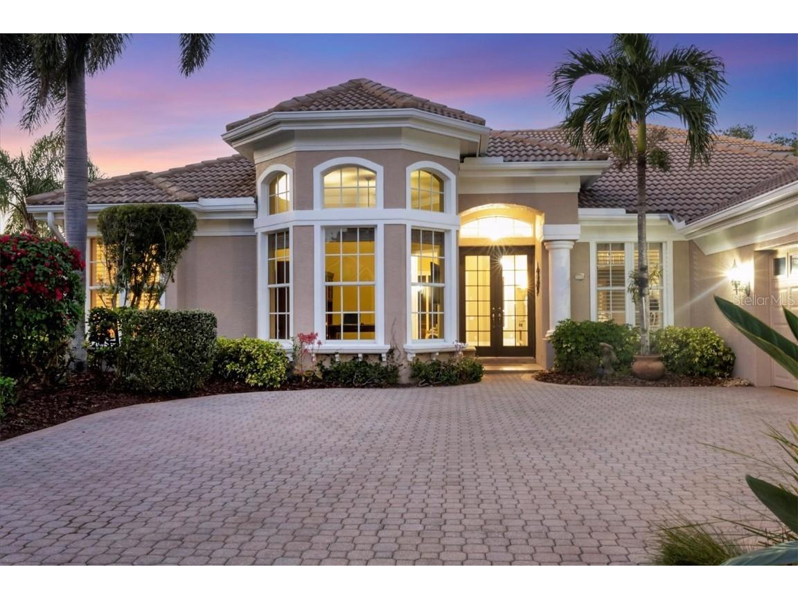 7041 Beechmont Terrace Lakewood Ranch FL 34202 A4664684 image3