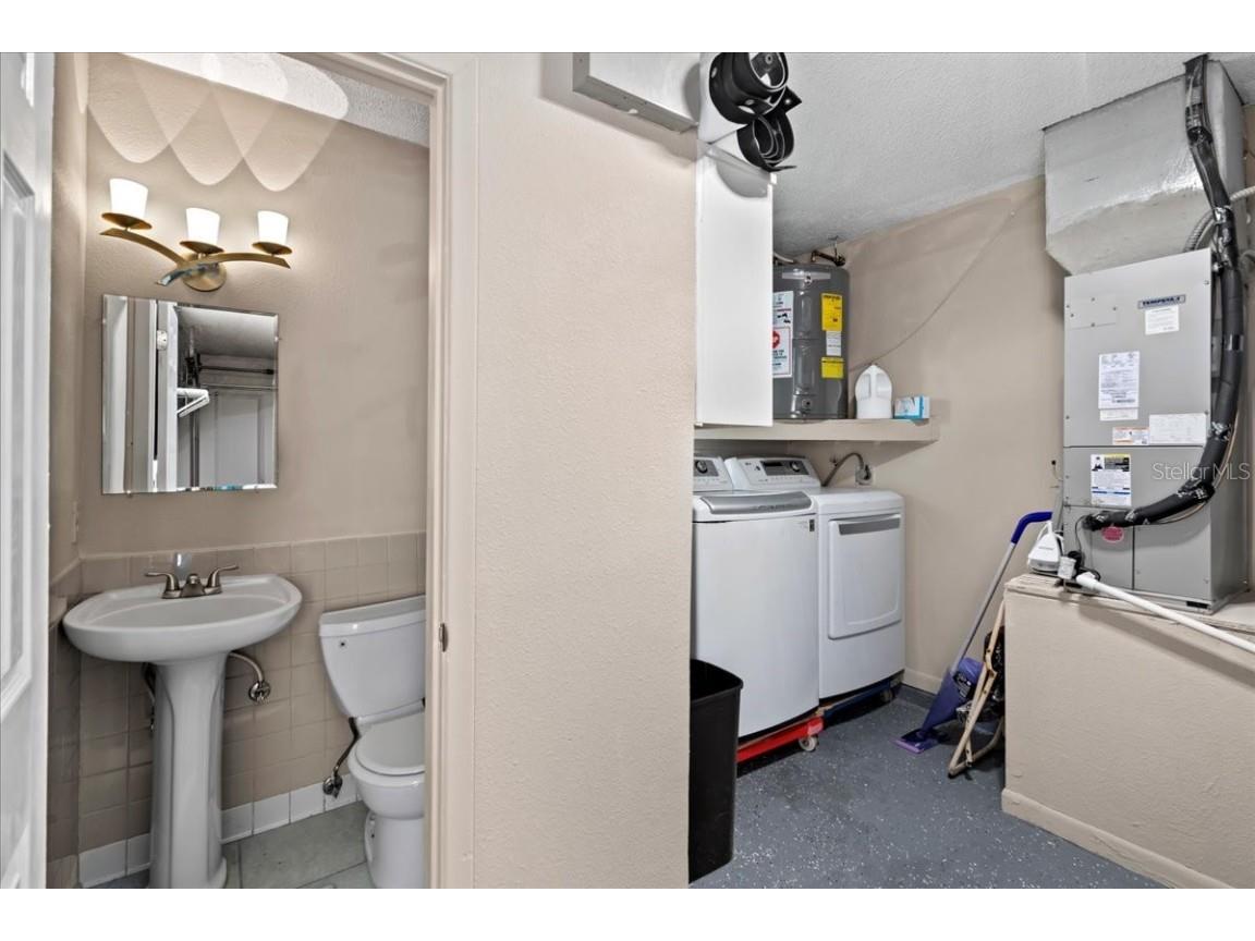 7041 Daggett Terrace New Port Richey FL 34655 W7877611 image27