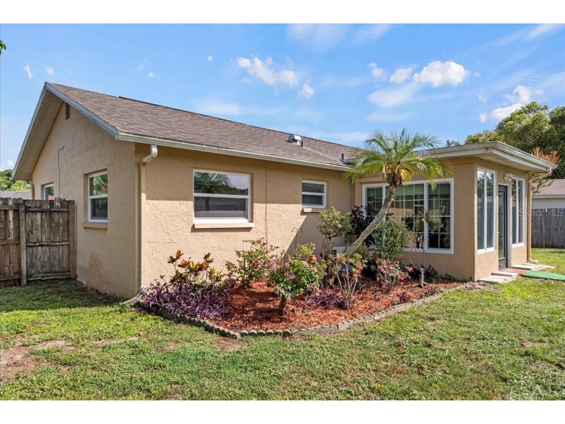 7041 Daggett Terrace New Port Richey FL 34655 W7877611 image6