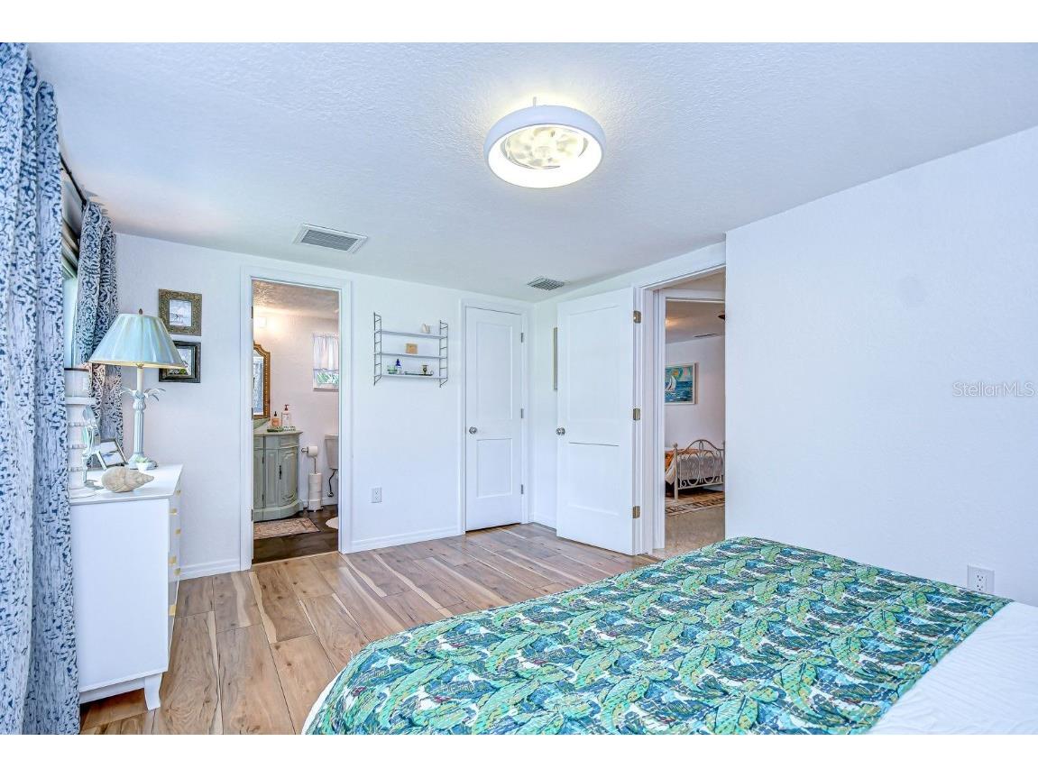 7041 Morningstar Lane New Port Richey FL 34652 - OYSTER BAY W7877455 image17