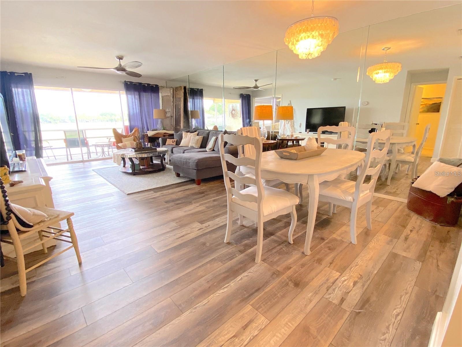 7041 W Country Club Drive N #218 Sarasota FL 34243 A4660202 image12