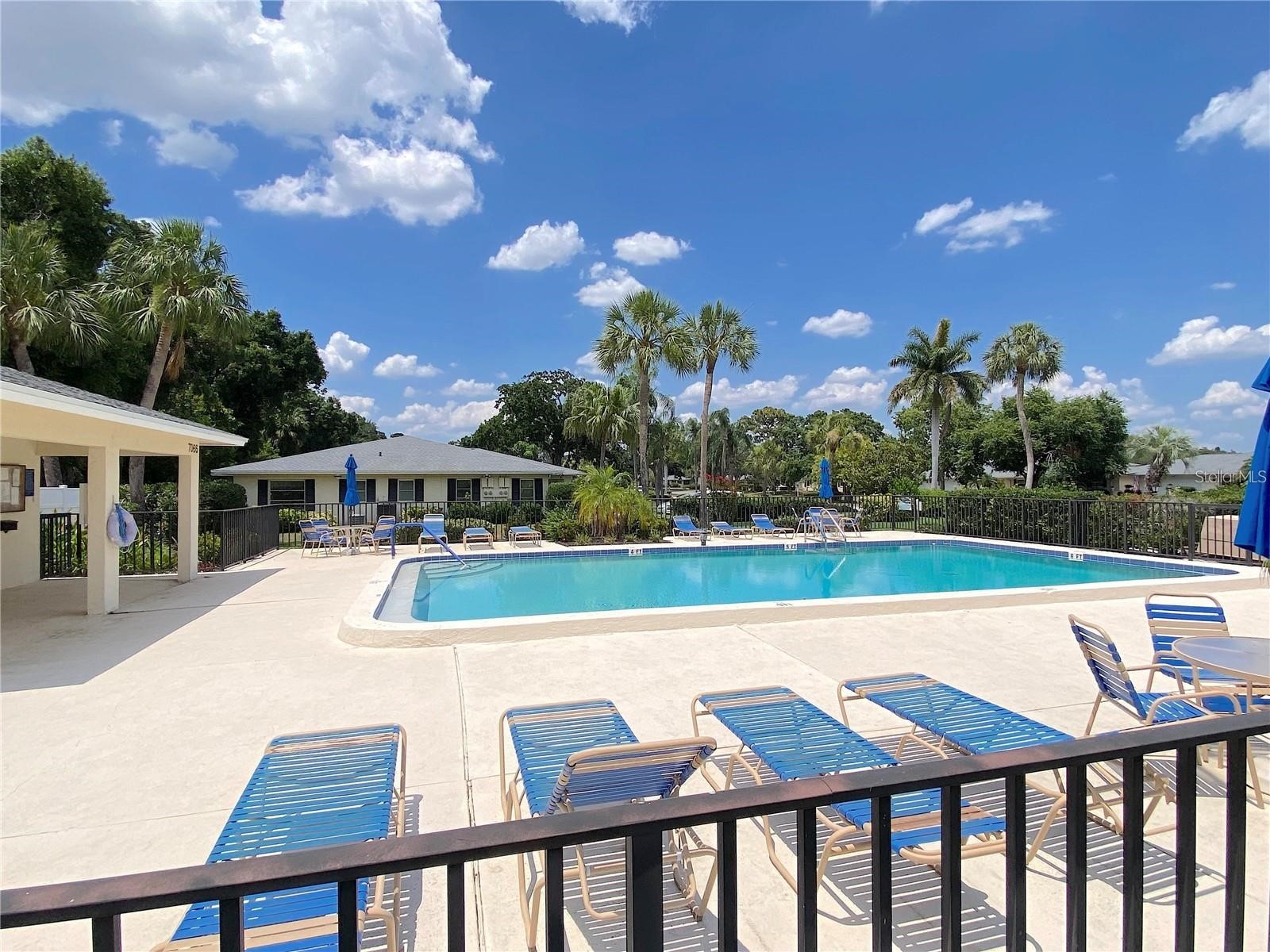7041 W Country Club Drive N #218 Sarasota FL 34243 A4660202 image27
