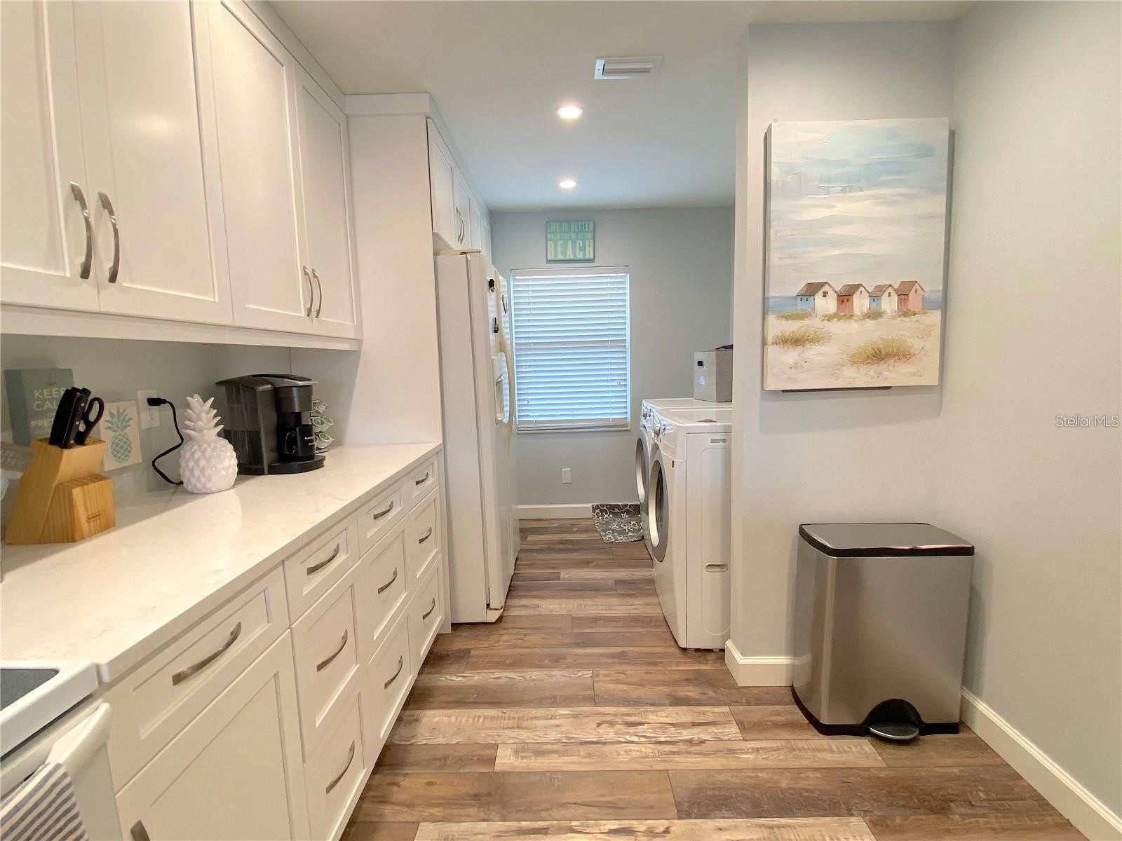 7041 W Country Club Drive N #218 Sarasota FL 34243 A4660202 image9
