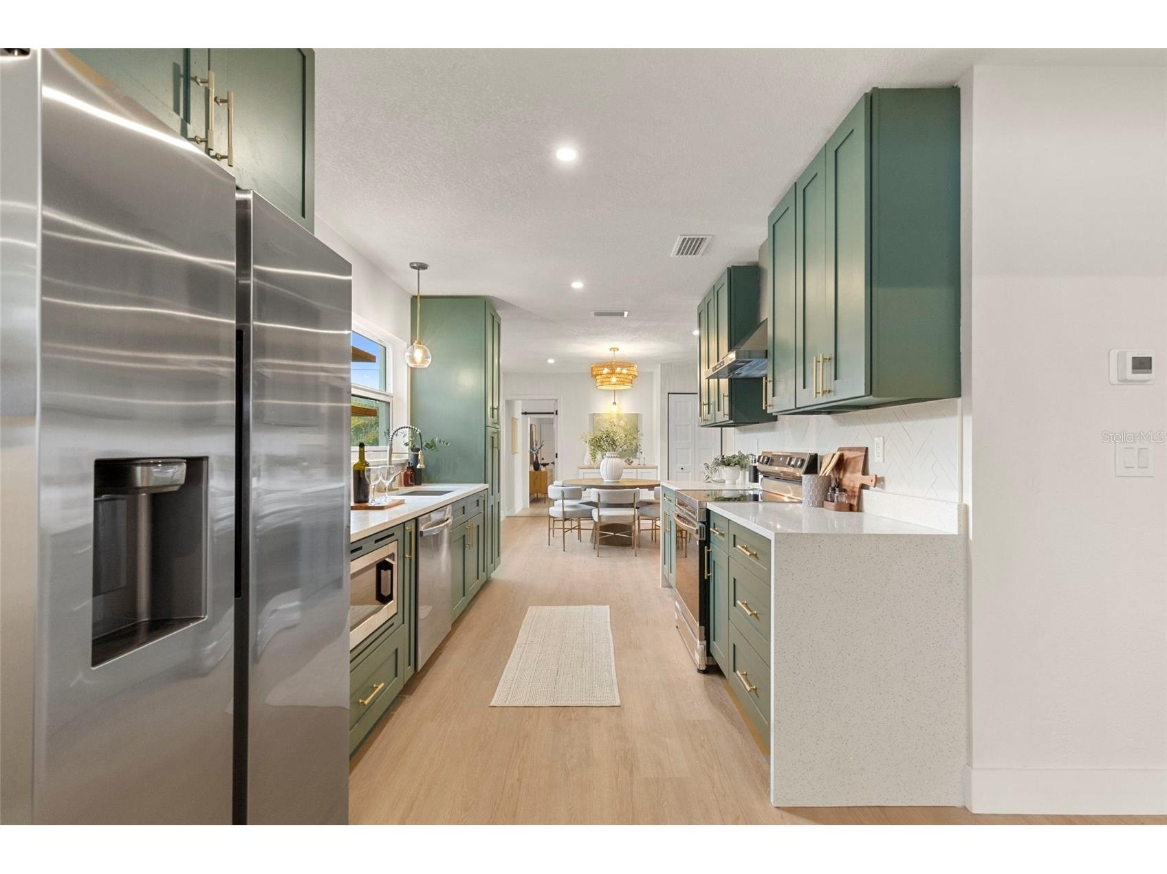 7042 Dartmouth Avenue N Saint Petersburg FL 33710 TB8504777 image8