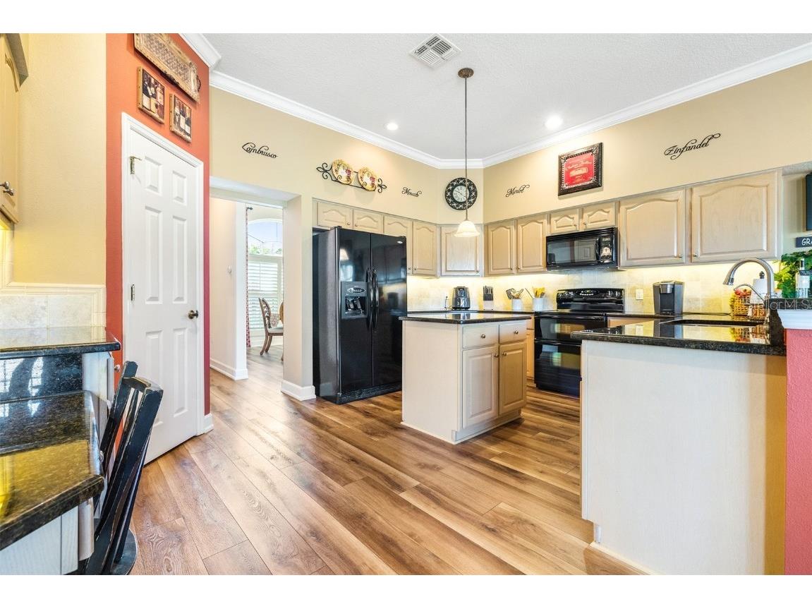 7042 Montreal Drive Lakeland FL 33810 - LAKE LESTER L4945539 image10