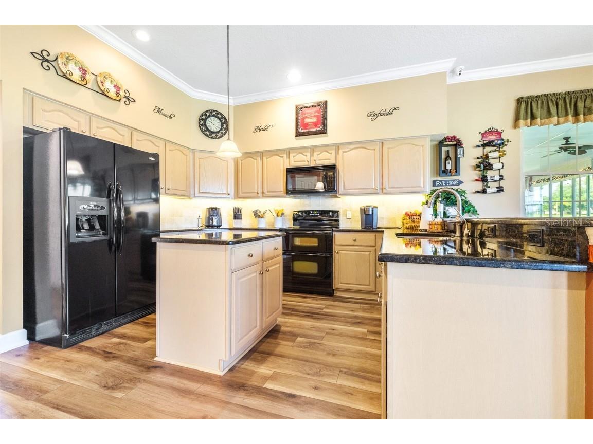 7042 Montreal Drive Lakeland FL 33810 - LAKE LESTER L4945539 image9