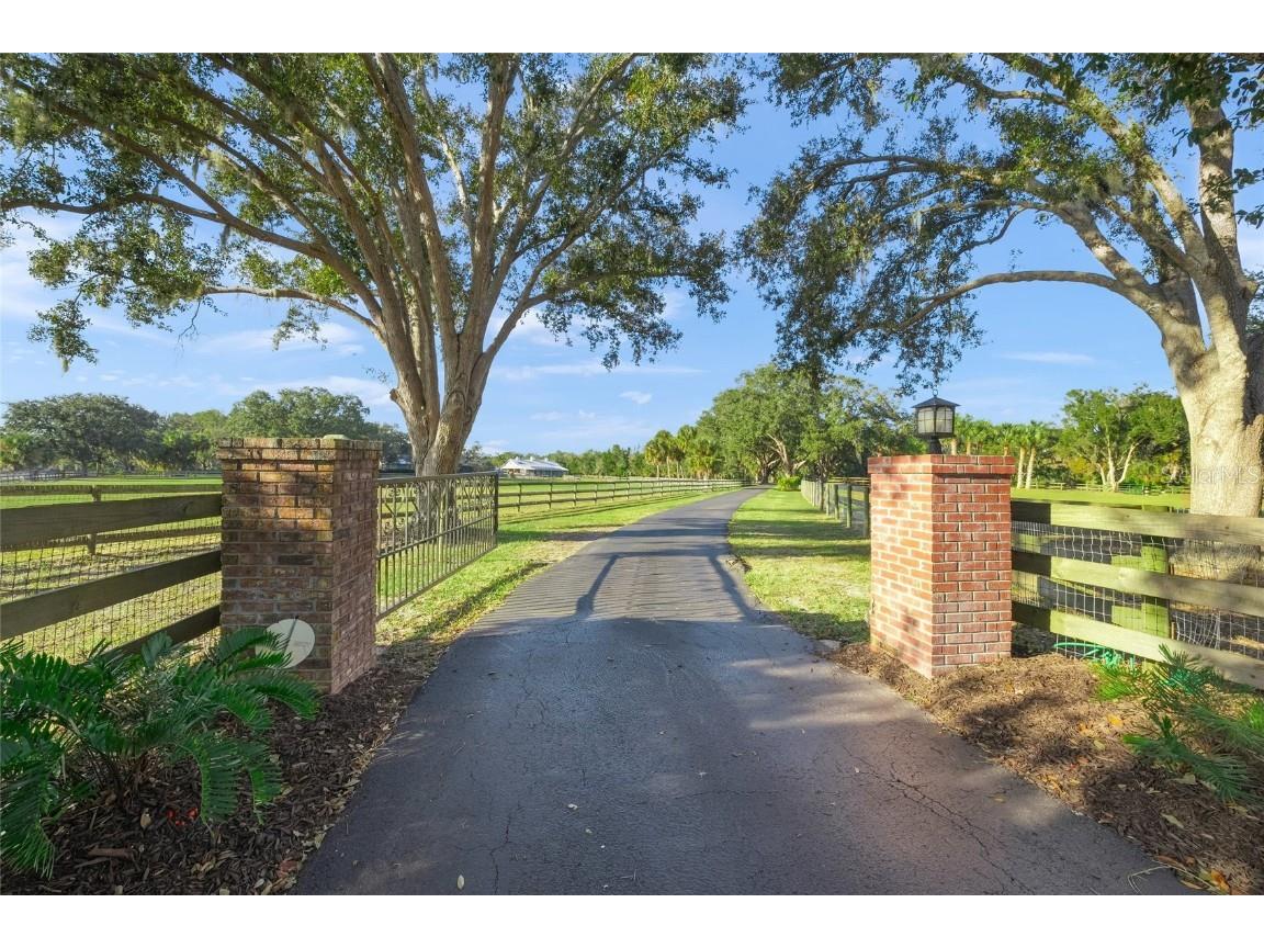 7042 Saddle Creek Circle Sarasota FL 34241 A4674939 image3