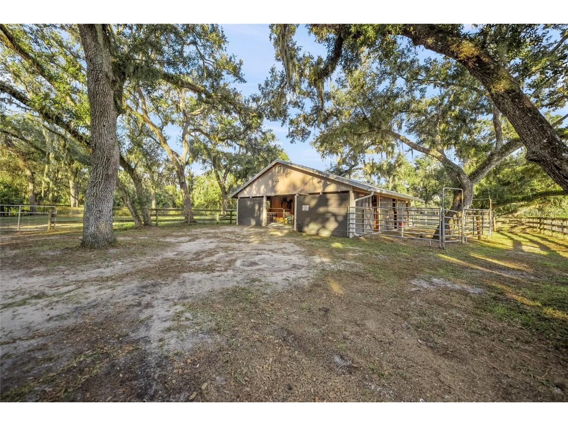 7042 Saddle Creek Circle Sarasota FL 34241 A4674939 image49