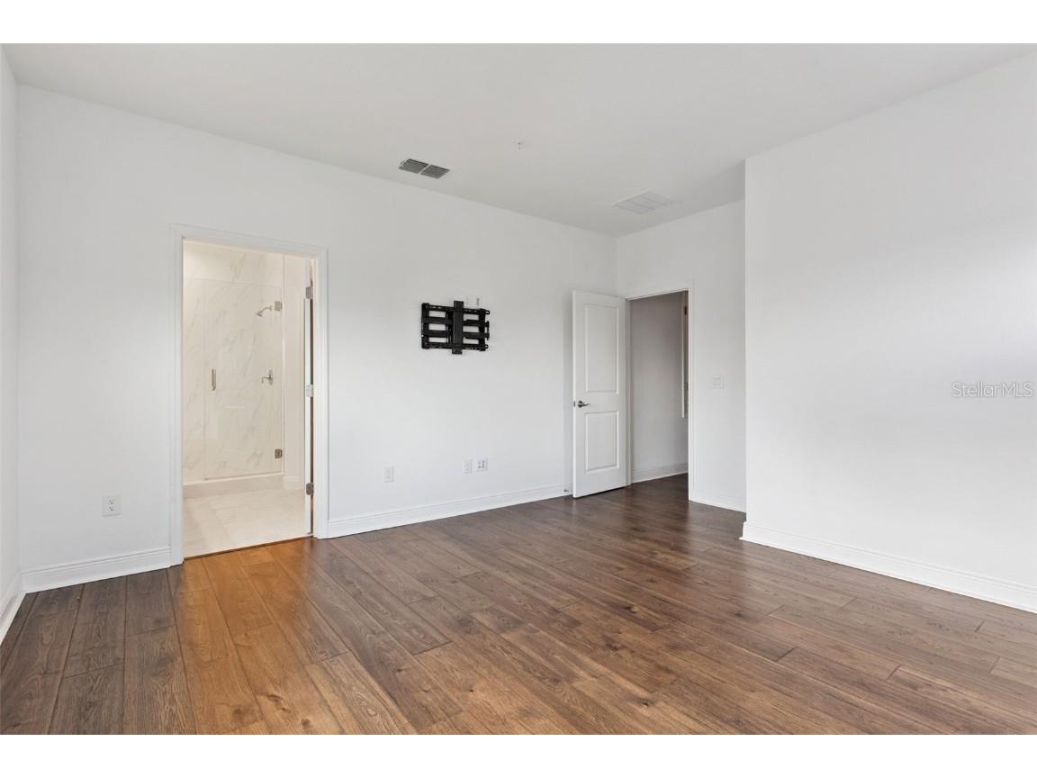 7043 Nemours Parkway Orlando FL 32827 O6351948 image24