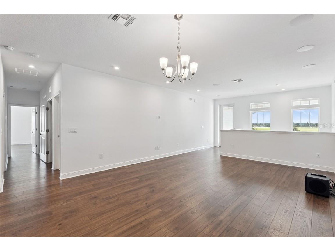 7043 Nemours Parkway Orlando FL 32827 O6351948 image27