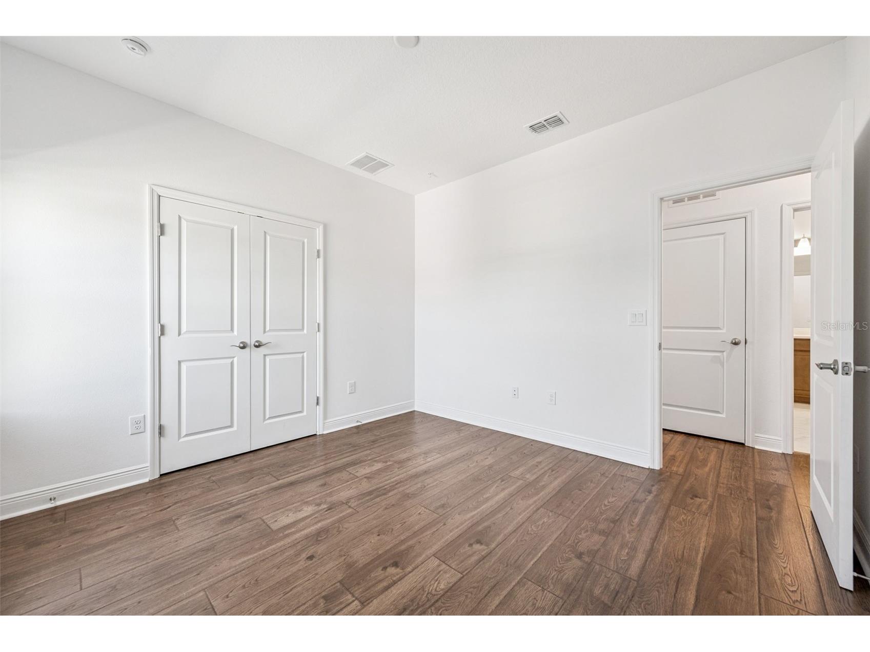 7043 Nemours Parkway Orlando FL 32827 O6375843 image16