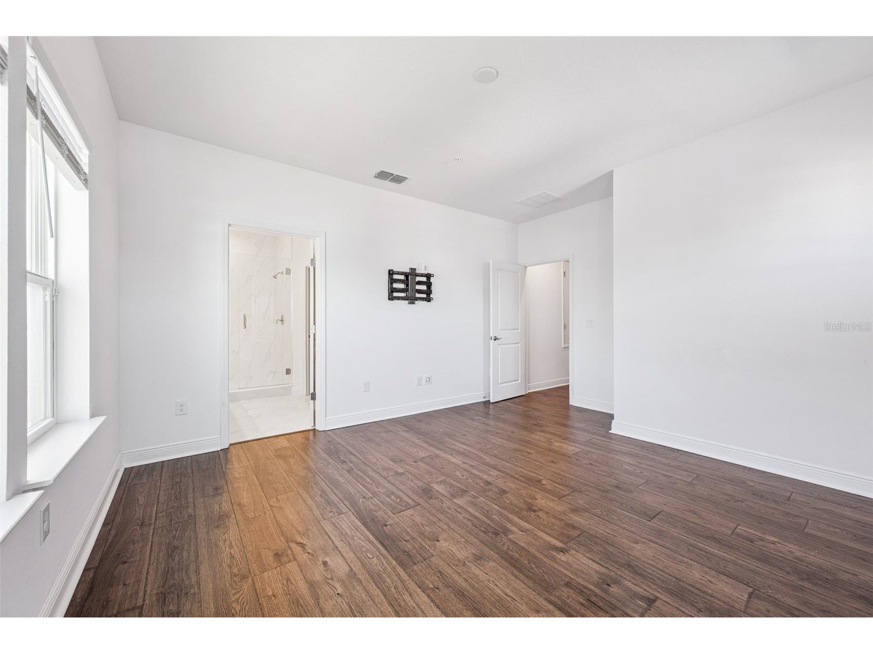 7043 Nemours Parkway Orlando FL 32827 O6375843 image17