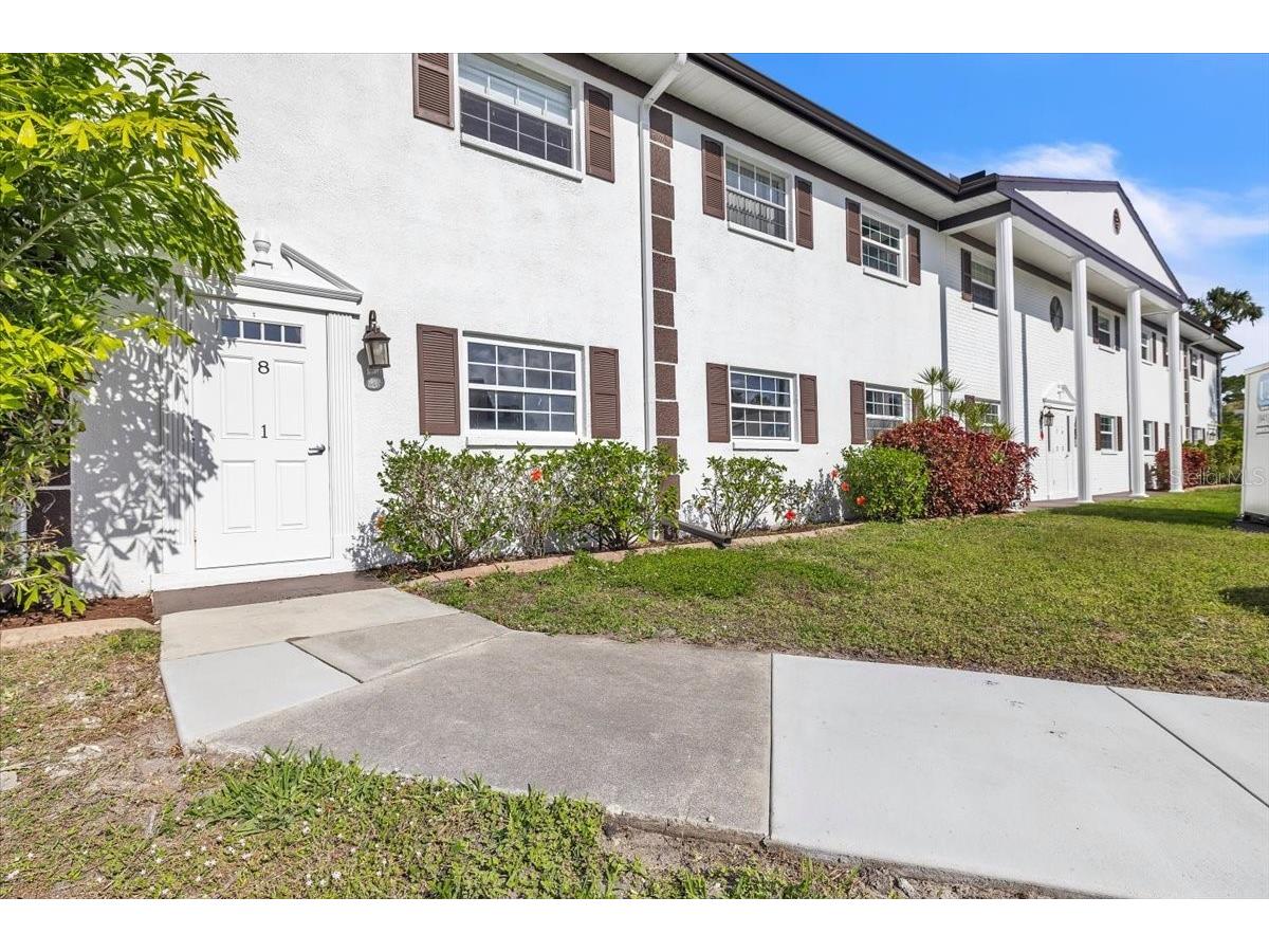 7043 New Post Drive #1 North Fort Myers FL 33917 C7523108 image3