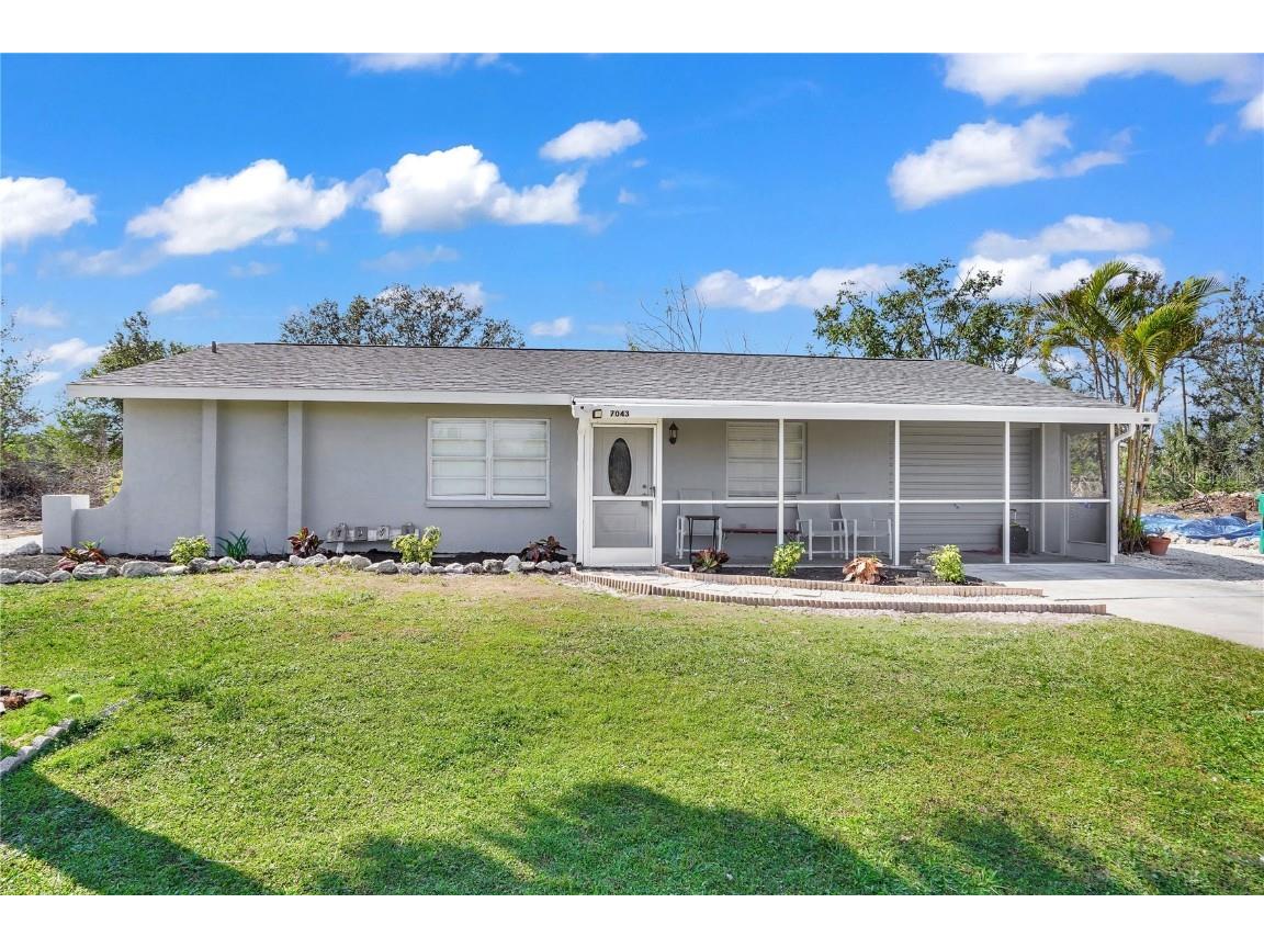 7043 Sanstone Street Englewood FL 34224 A4561157 image1