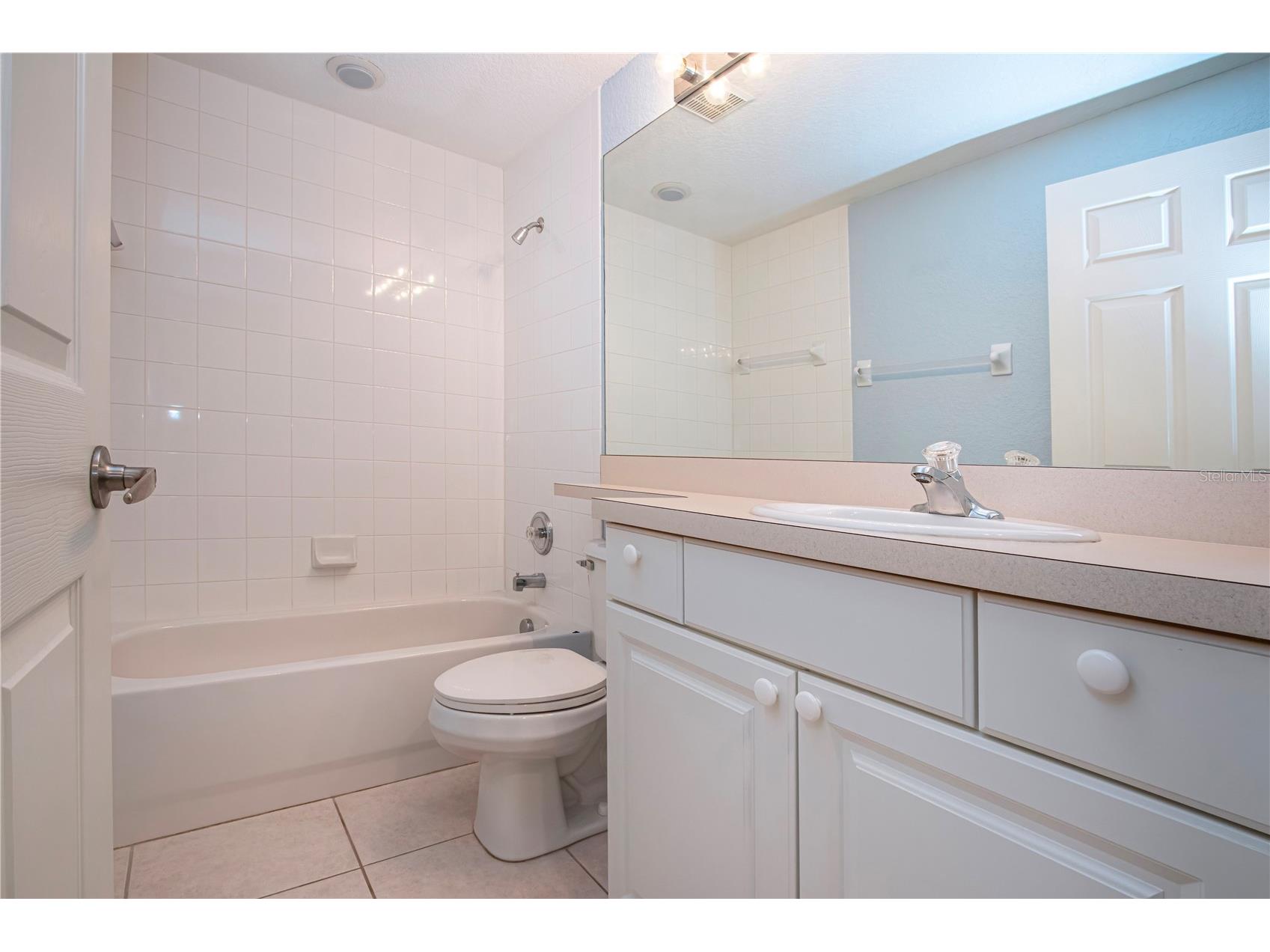 7043 Strand Circle #102 Bradenton FL 34203 A4685338 image36