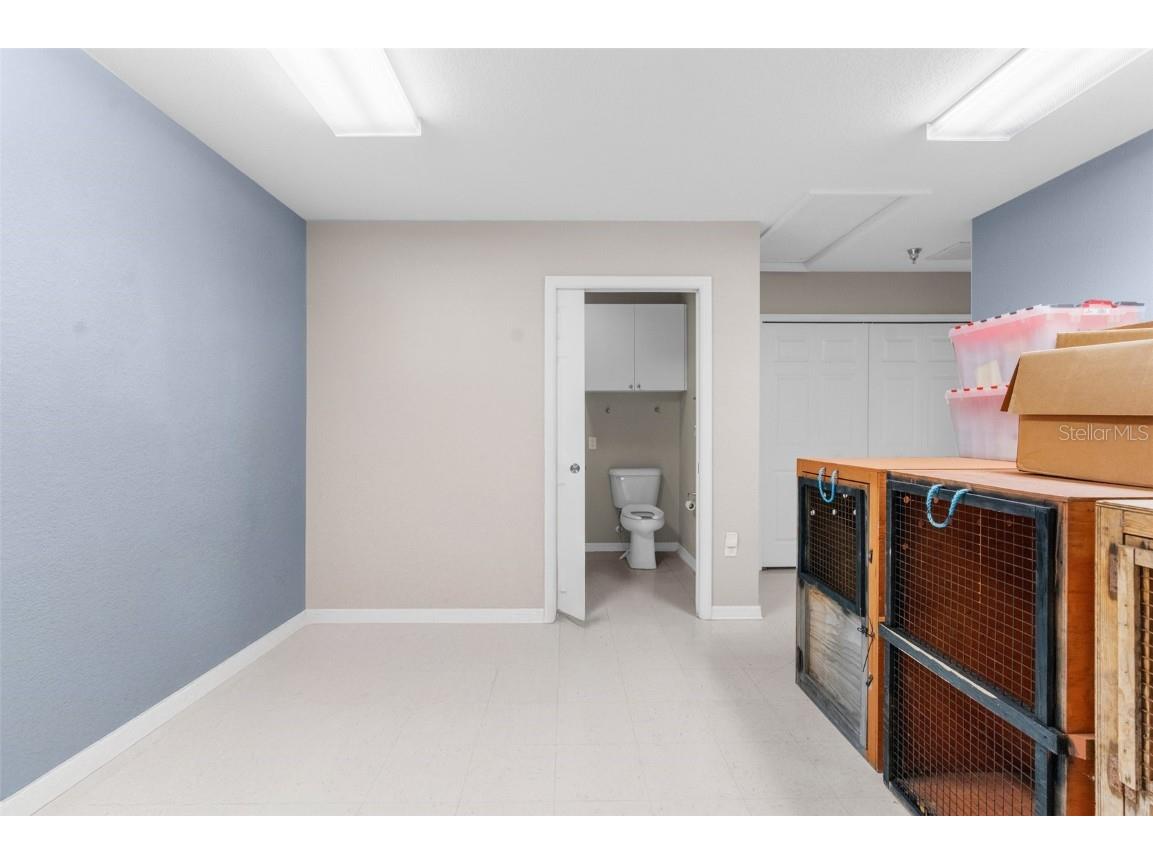 7044 Commercial Way Weeki Wachee FL 34613 W7872158 image14