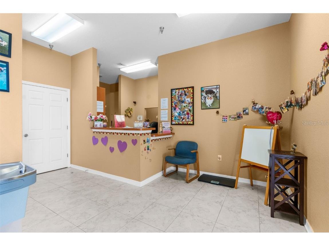 7044 Commercial Way Weeki Wachee FL 34613 W7872158 image43