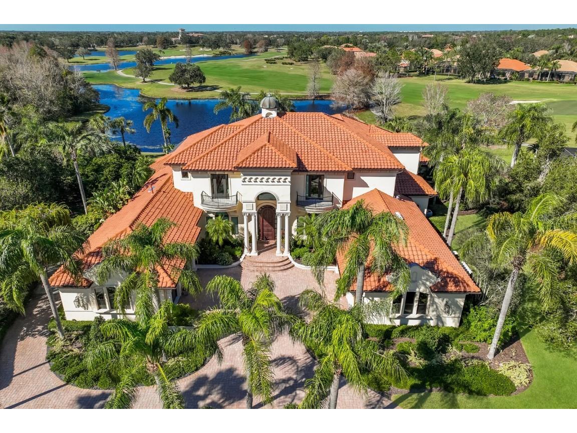 7045 Portmarnock Place Lakewood Ranch FL 34202 A4596573 image1