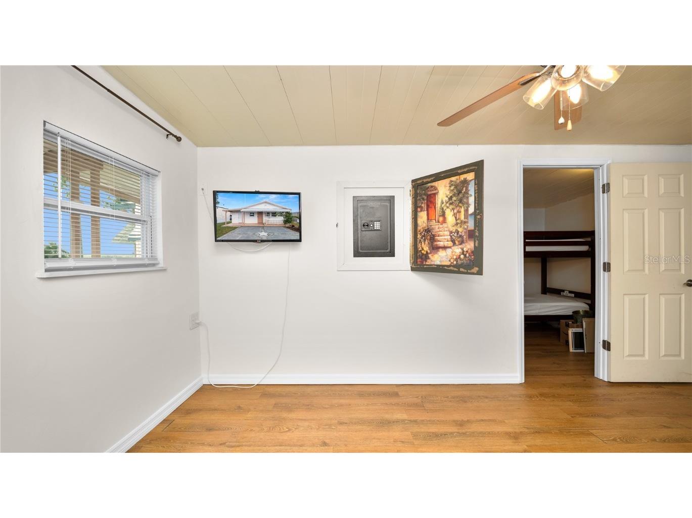 7046 Fairview Village Circle Winter Haven FL 33881 - LAKE HENRY L4951816 image10