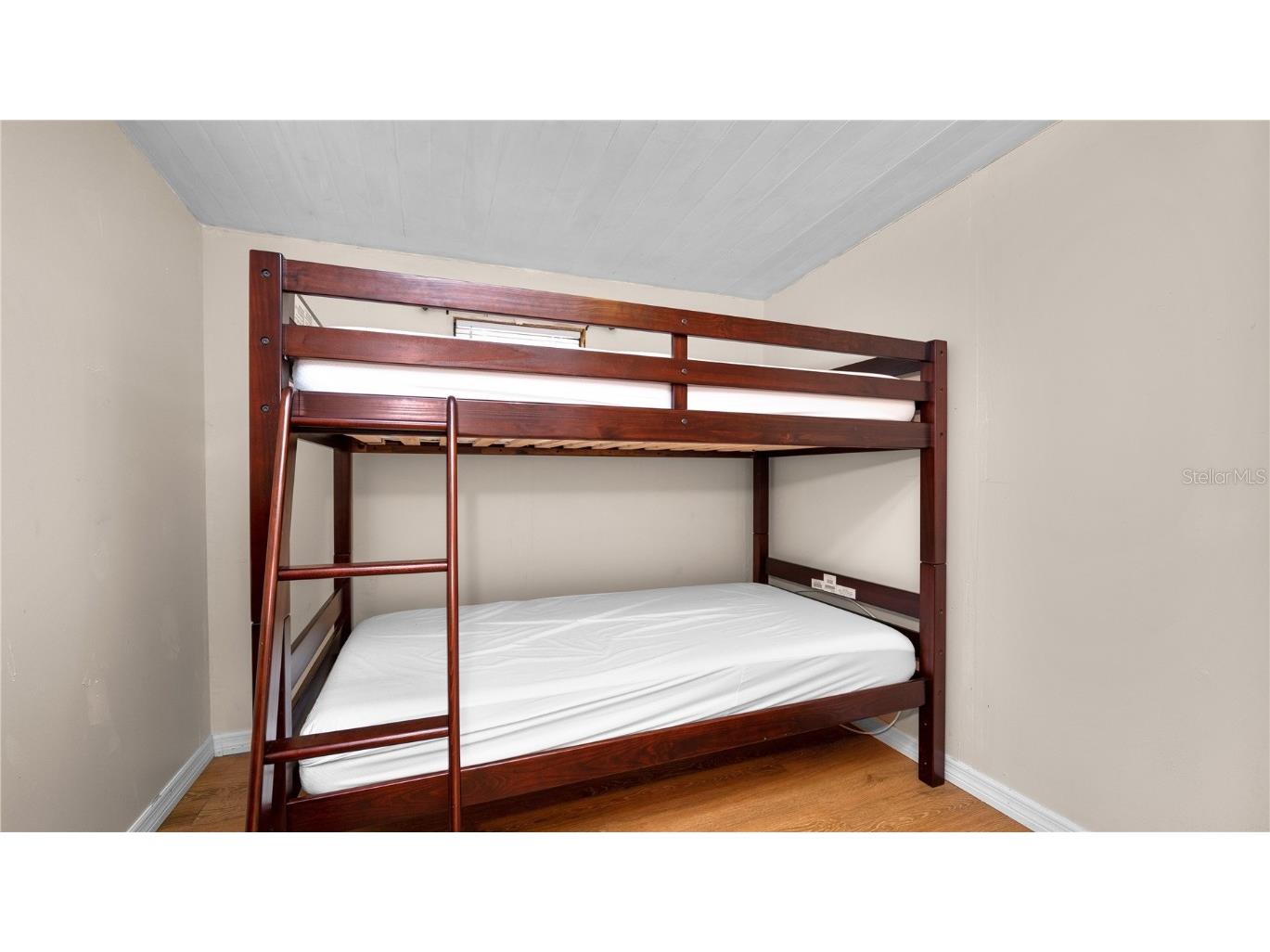 7046 Fairview Village Circle Winter Haven FL 33881 - LAKE HENRY L4951816 image25