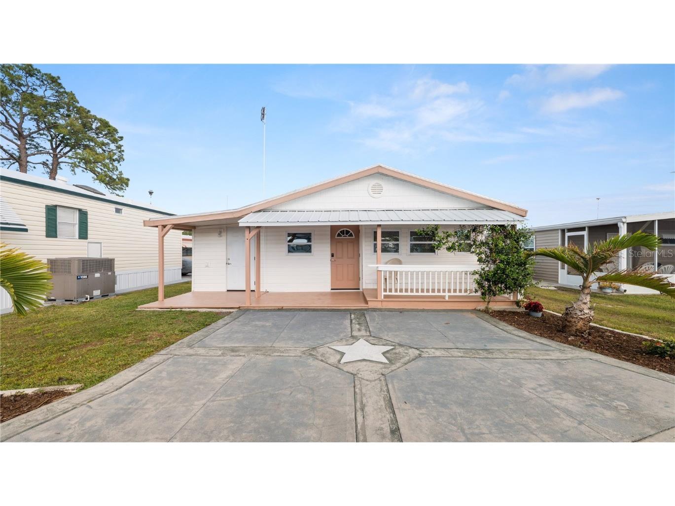 7046 Fairview Village Circle Winter Haven FL 33881 - LAKE HENRY L4951816 image5