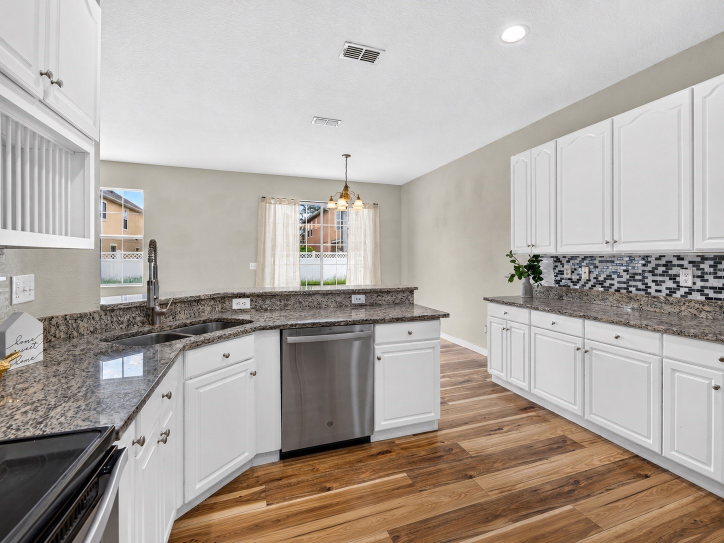 7046 Penta Place Wesley Chapel FL 33545 TB8532005 image6